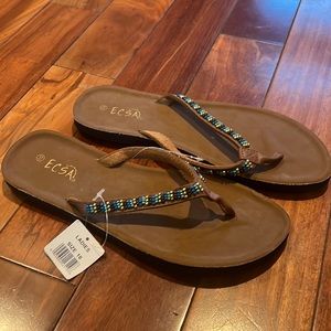 New with tags, ladies sandals or flip-flops size 10